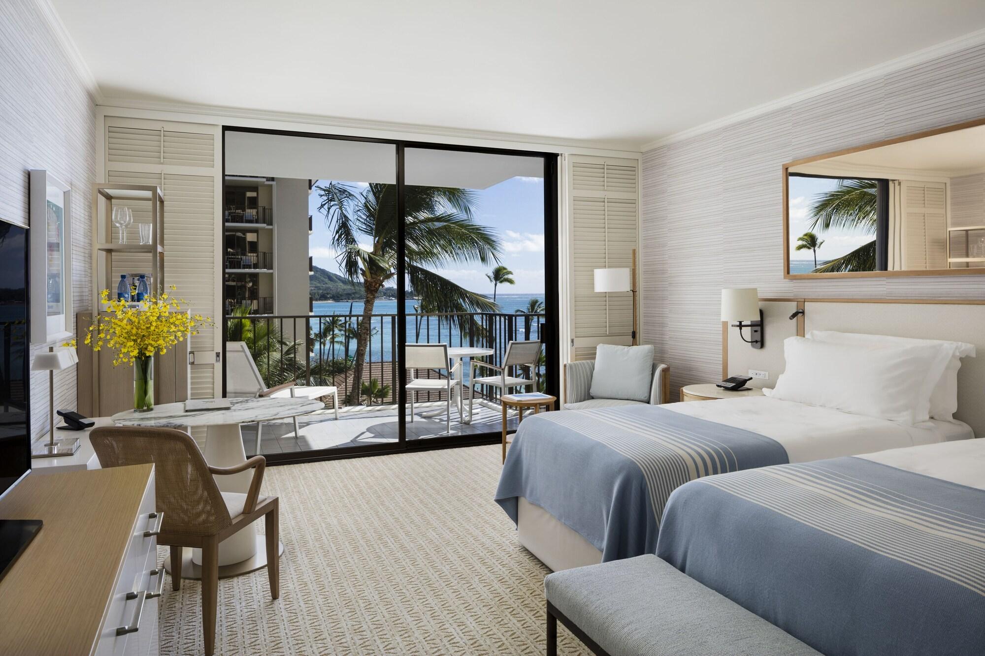 Halekulani - No Resort Fee Honolulu Exterior foto A guest room at the Four Seasons Resort Maui