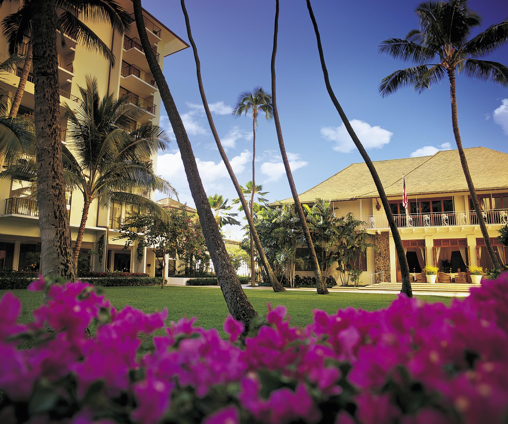 Halekulani - No Resort Fee Honolulu Exterior foto The Four Seasons Resort Maui